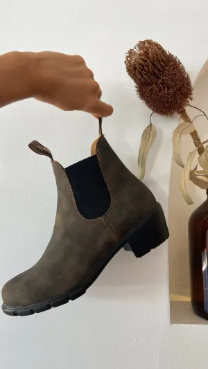 1677 Heeled Boot - Rustic Brown