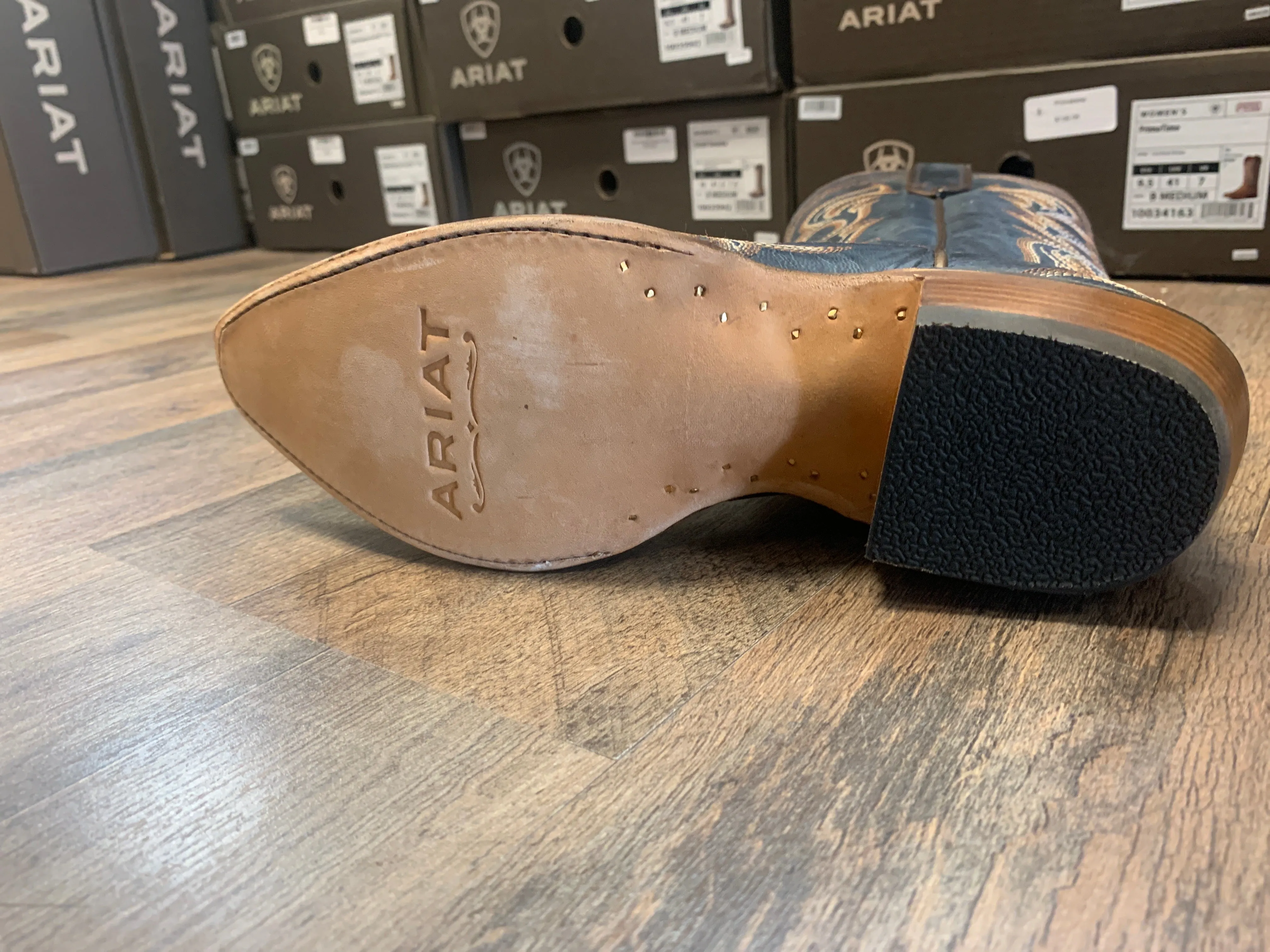 ARIAT WOMEN'S HAZEN BLUE WESTERN BOOTS - SNIP TOE