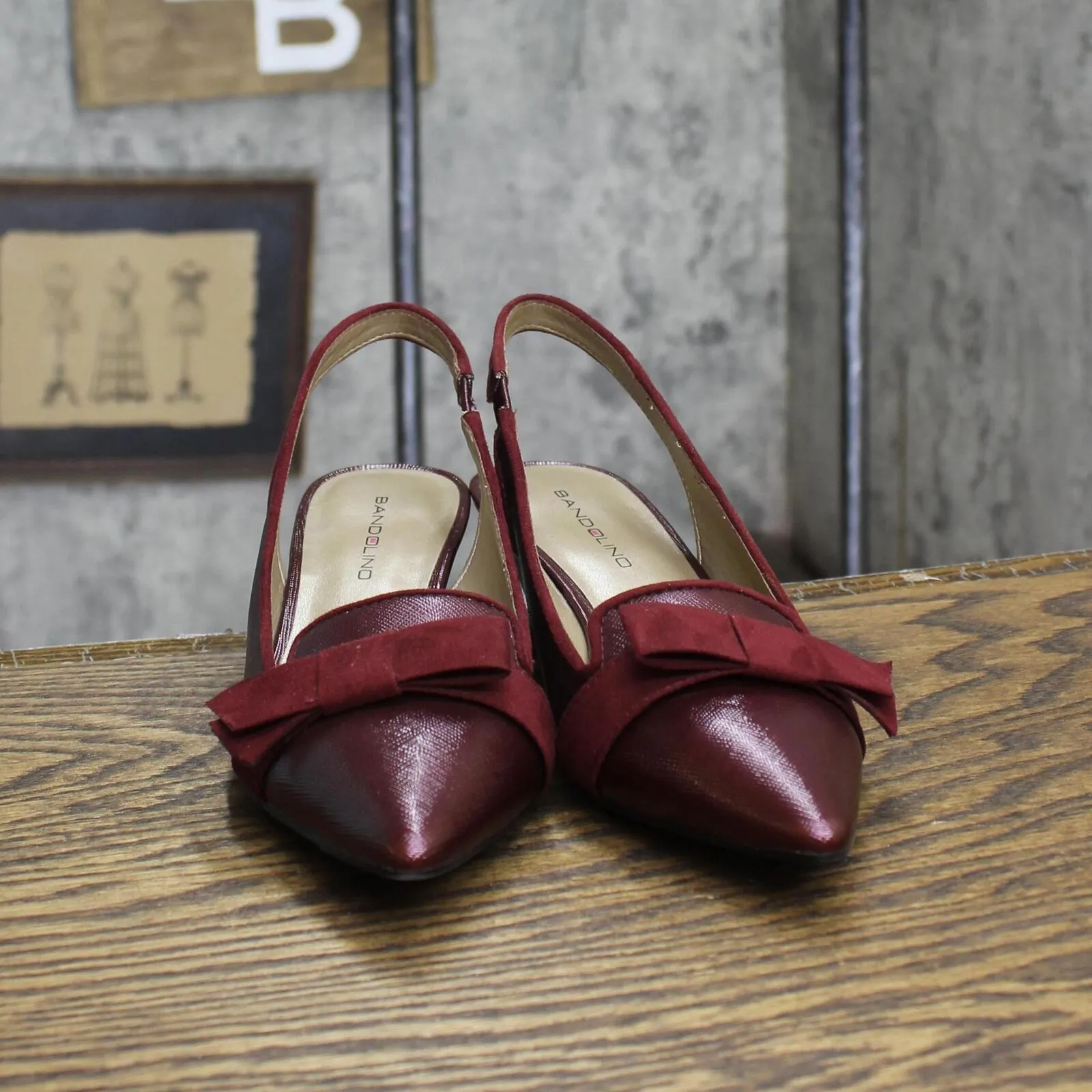 Bandolino Womens Low Block Heel Ribbon BDYESMINNA Sandals Maroon Red 6M