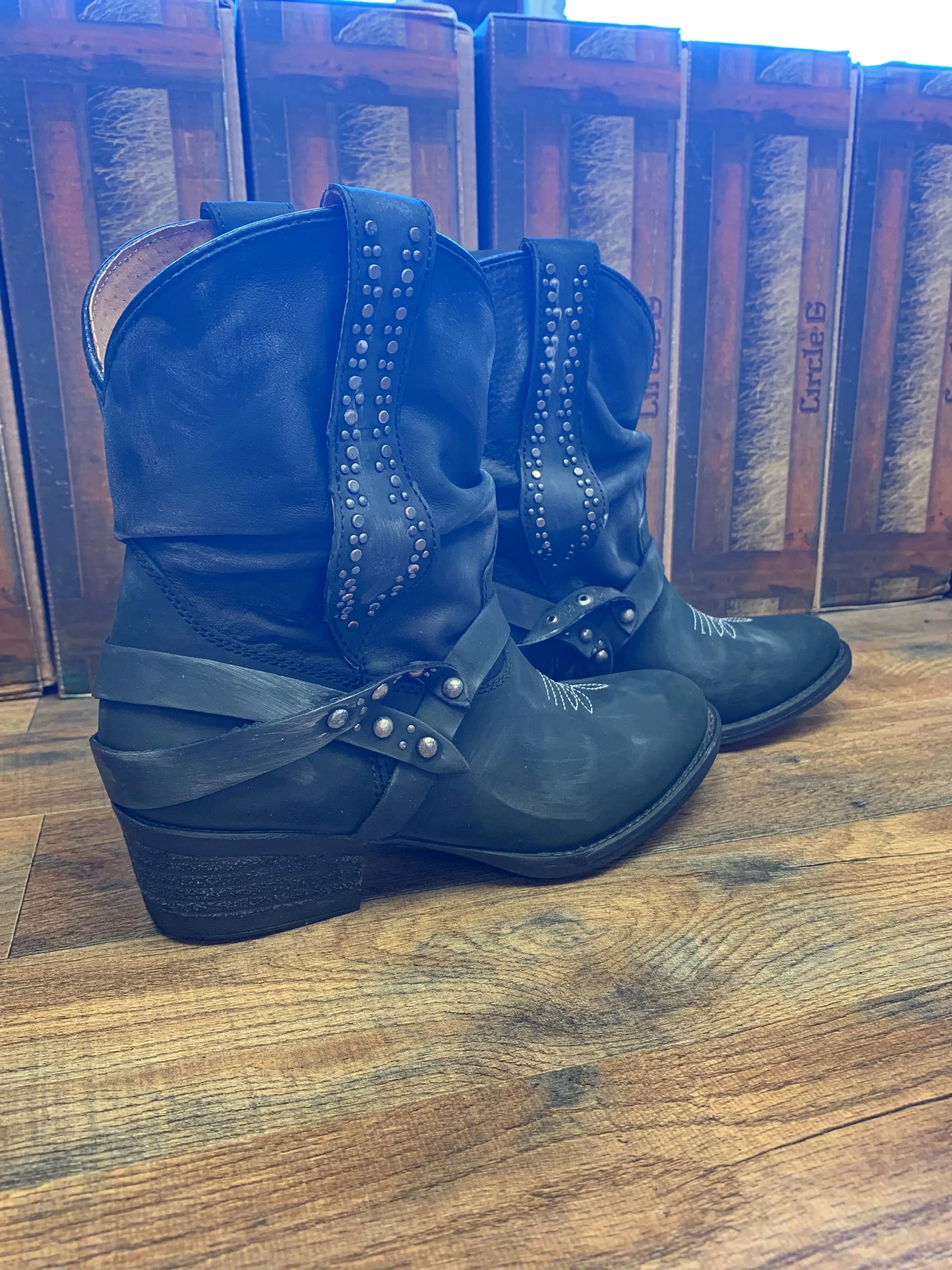 Corral Ladies Black Slouch Studs Ankle Boots Round Toe