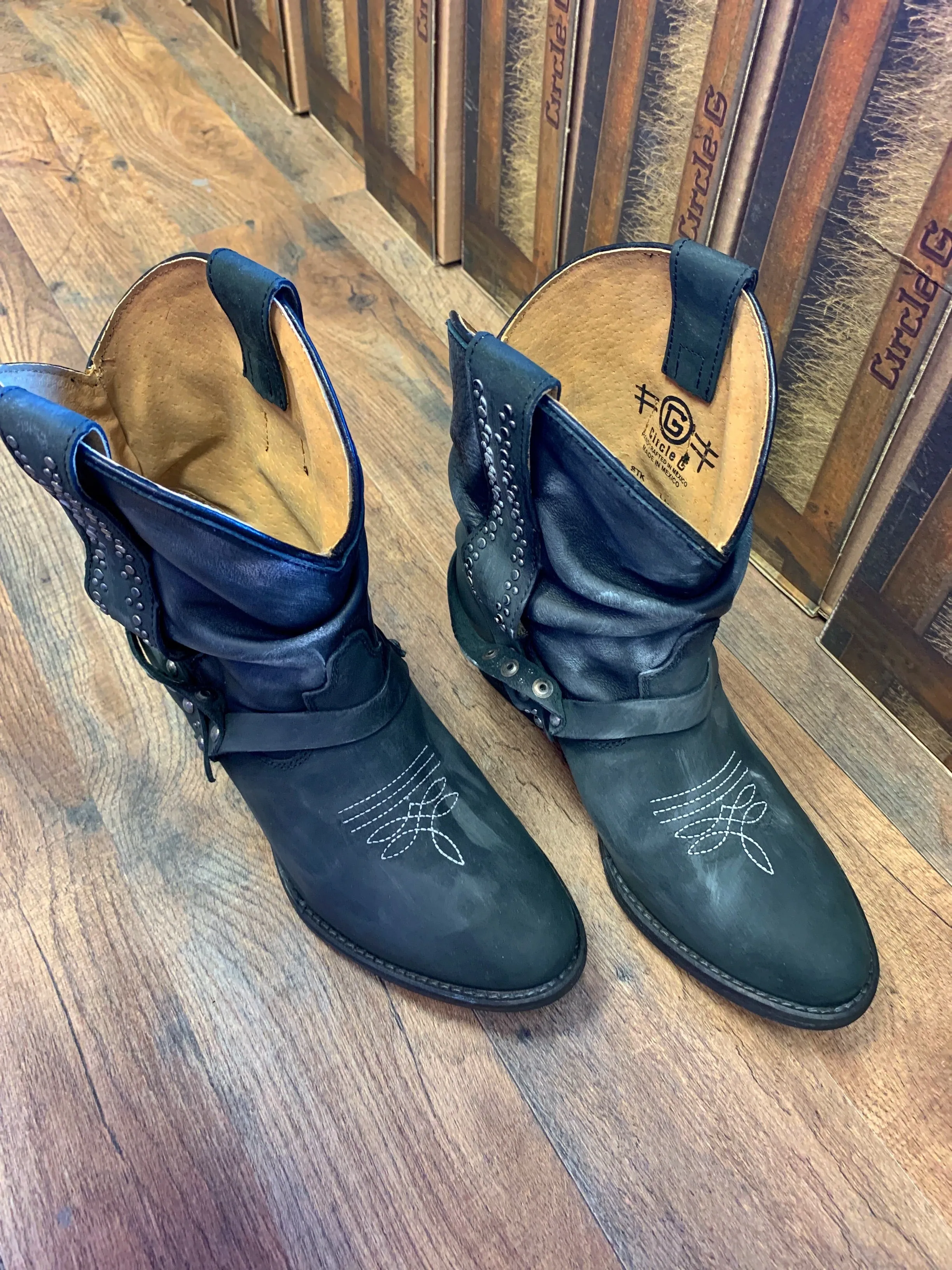 Corral Ladies Black Slouch Studs Ankle Boots Round Toe