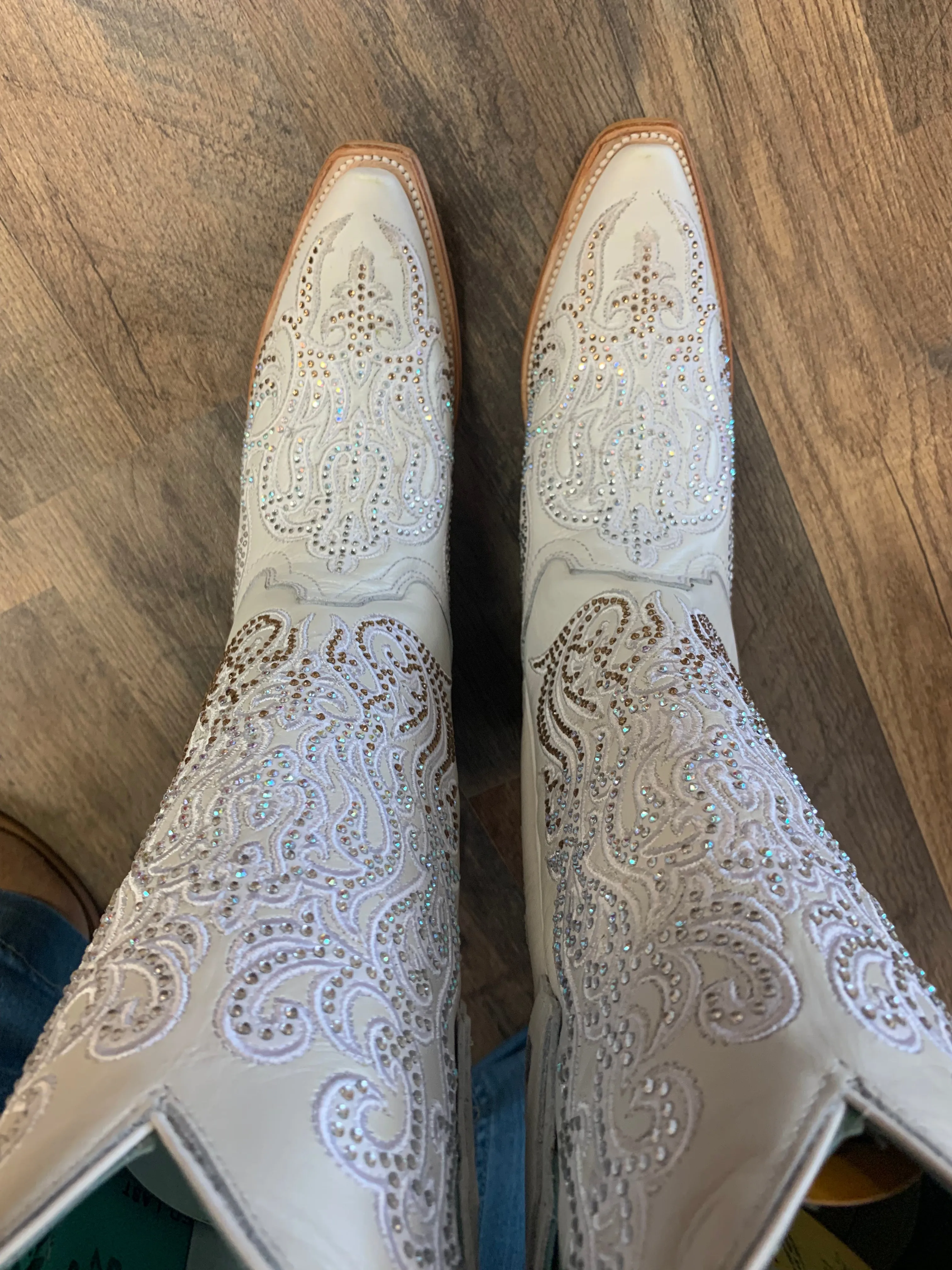 Corral Women's Crystal Embroidered Western Boots - Snip Toe