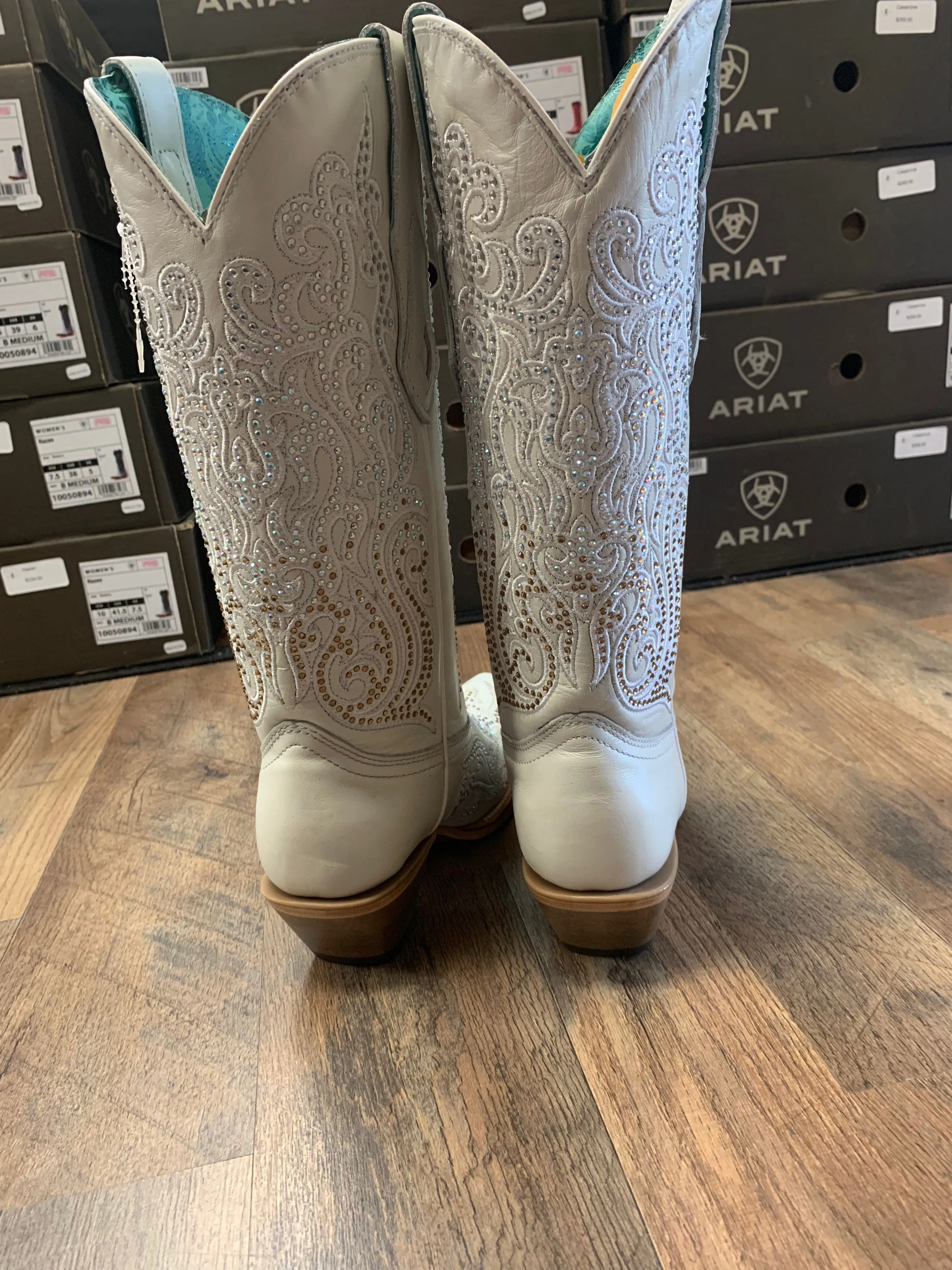 Corral Women's Crystal Embroidered Western Boots - Snip Toe