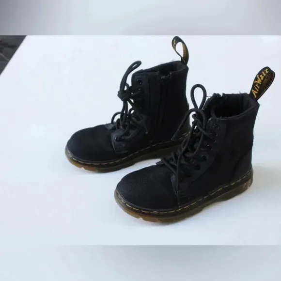 Dr. Martens combs kids boots