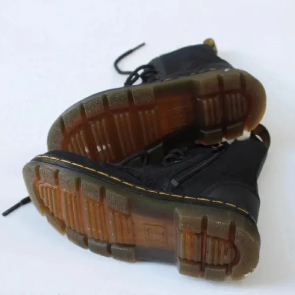 Dr. Martens combs kids boots