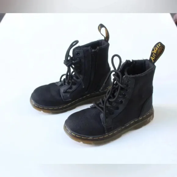 Dr. Martens combs kids boots