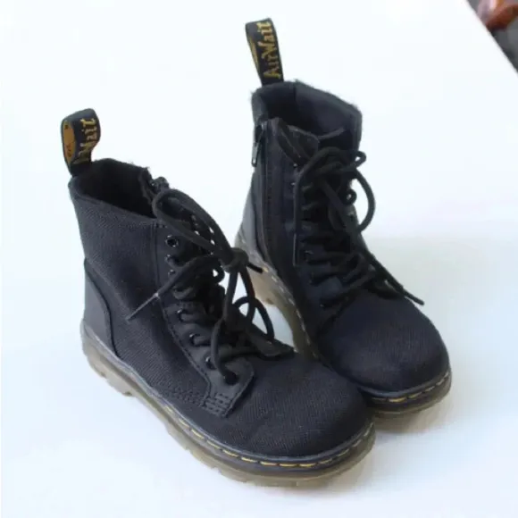 Dr. Martens combs kids boots