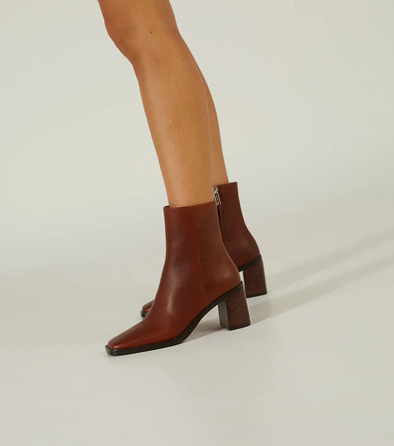 DREAM - COGNAC LEATHER