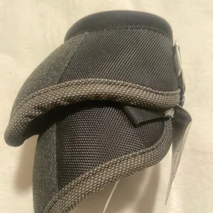 Dynamic Edge Bell Boots, Medium, Black or White