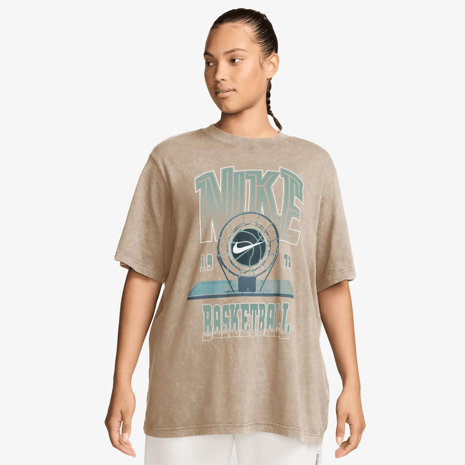 Graphic 1972 Basketball Women's T-Shirt - Sandrift