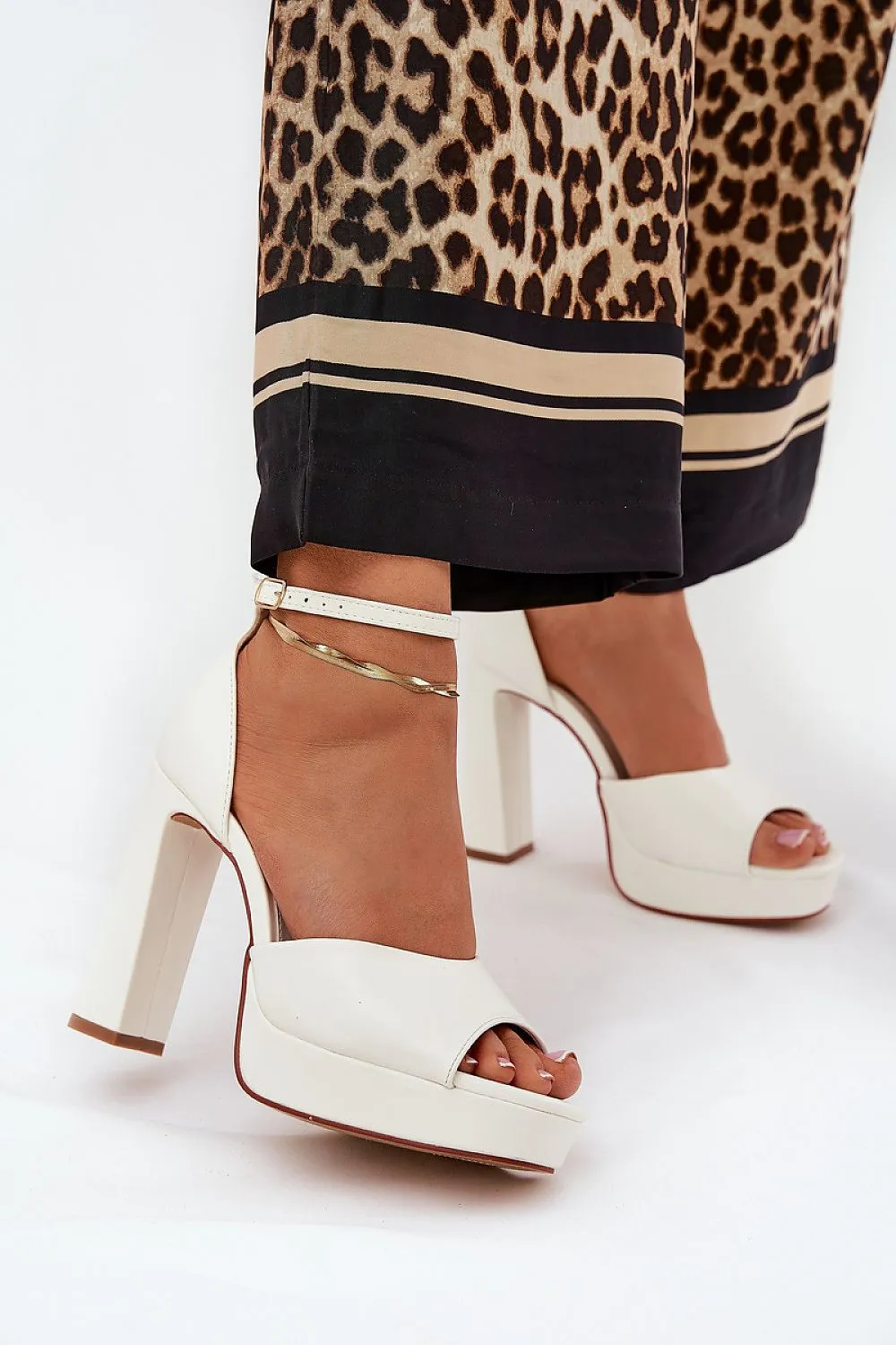 Heel sandals