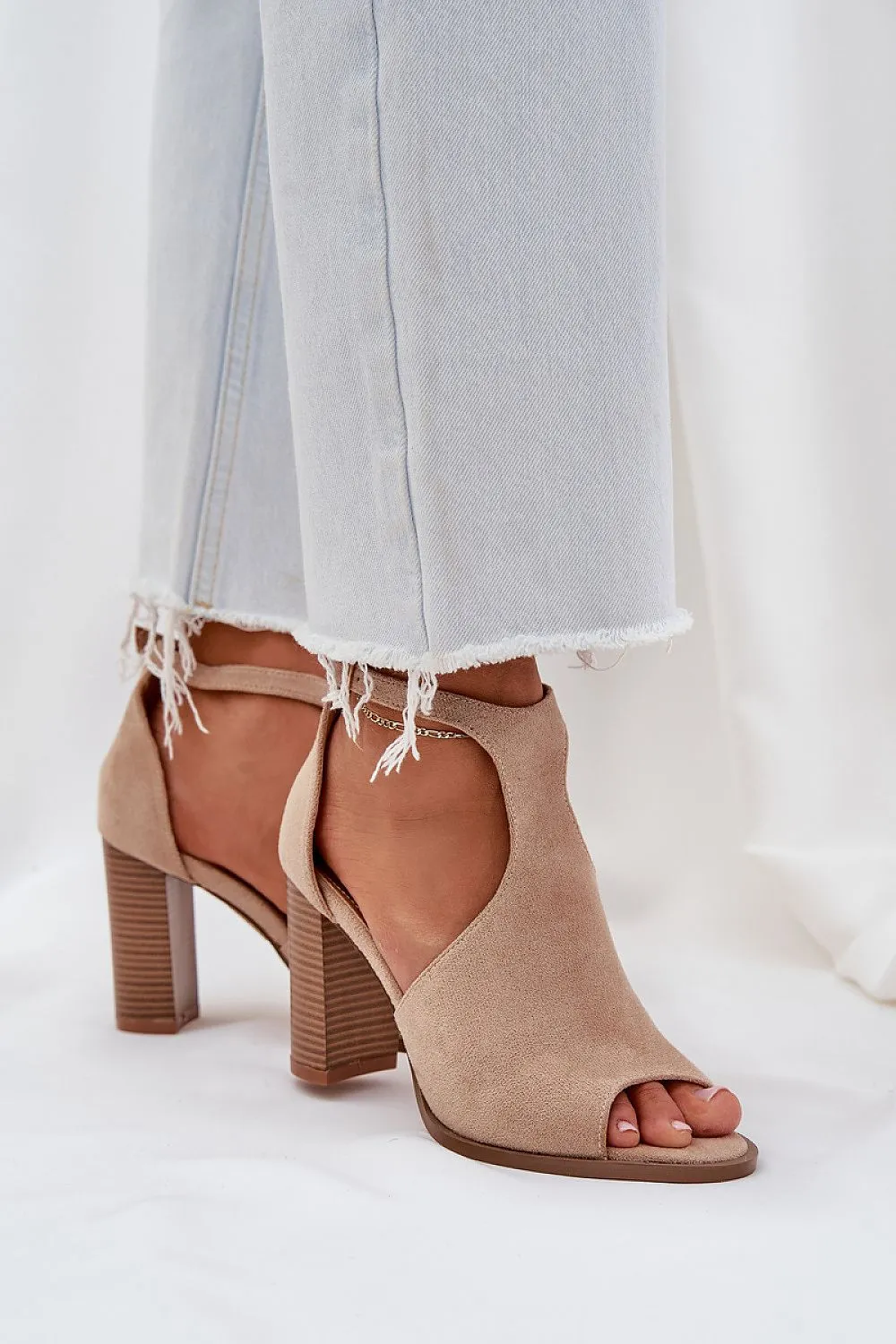 Heel sandals