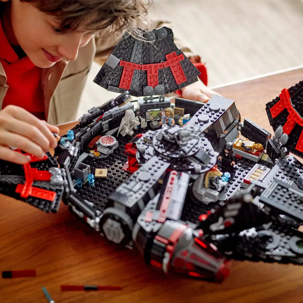 LEGO Star Wars The Dark Falcon - 75389