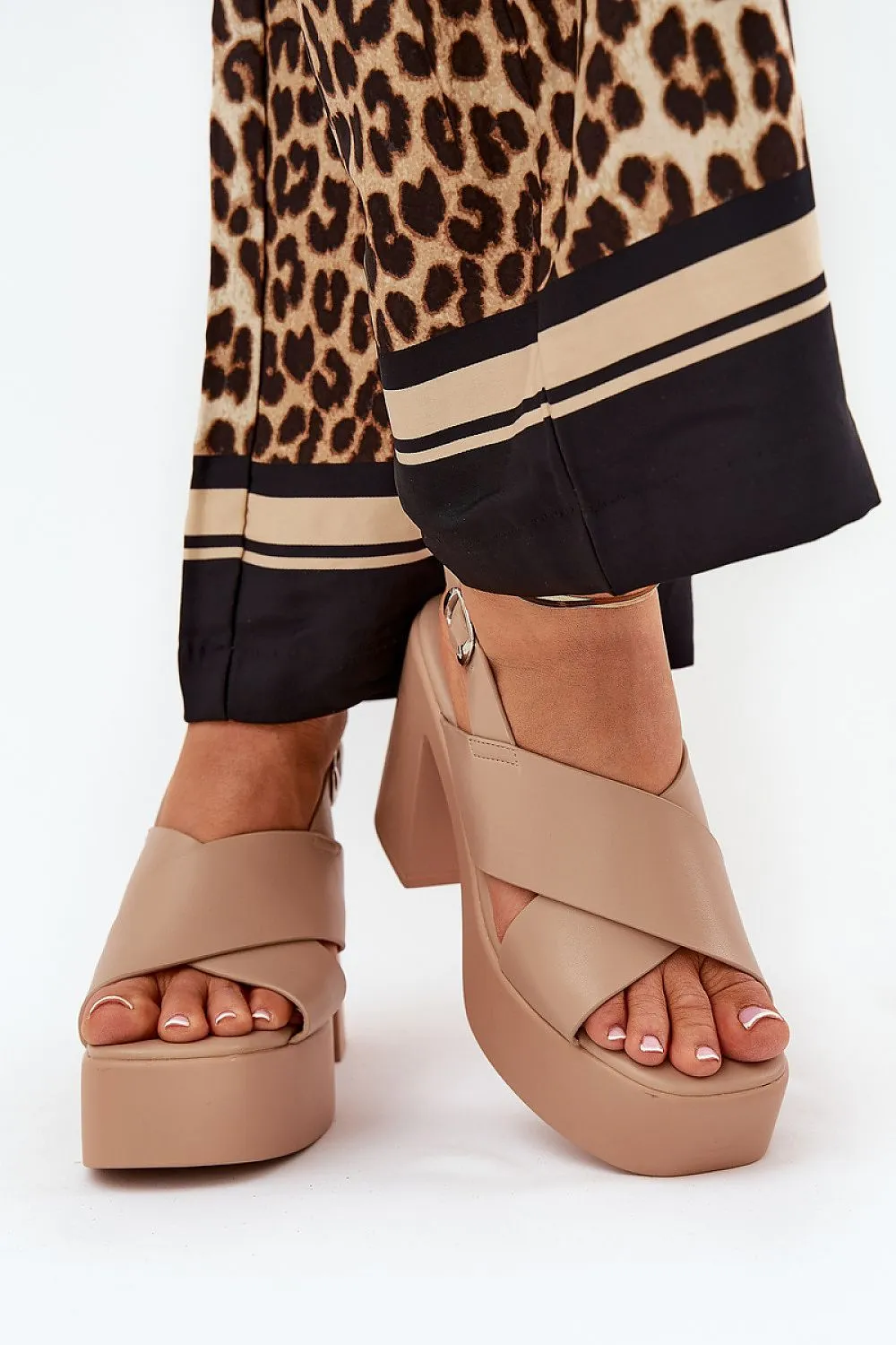 Lightweight eco leather heel sandals