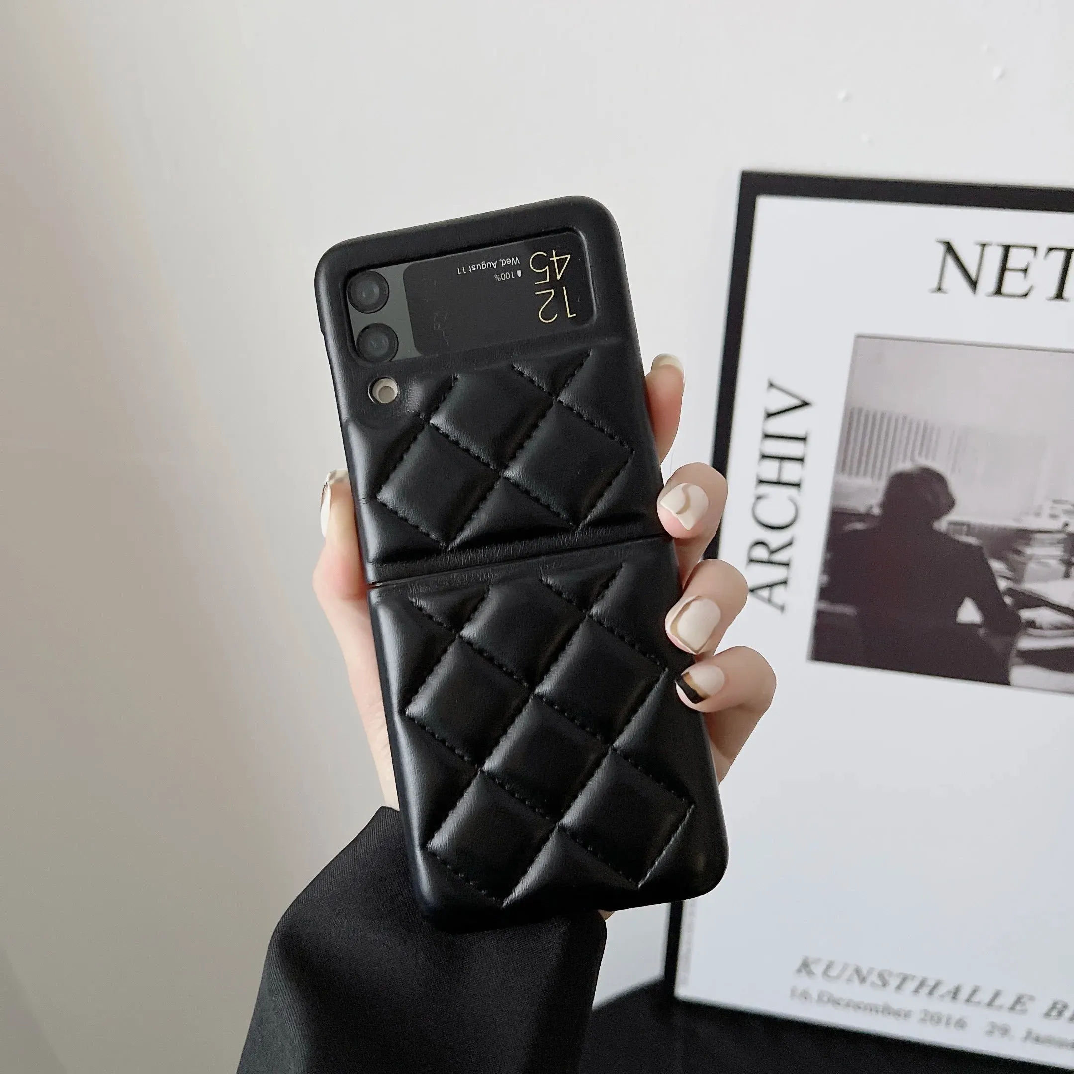 Luxury Leather Down Jacket The Puffer Phone Case For Samsung Galaxy Z Flip 3 5G Candy Color Shockproof Back Bumper Shell