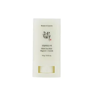 Matte Sun Stick : Mugwort Camelia SPF 50  // PA     - стик за подновяване на SPF