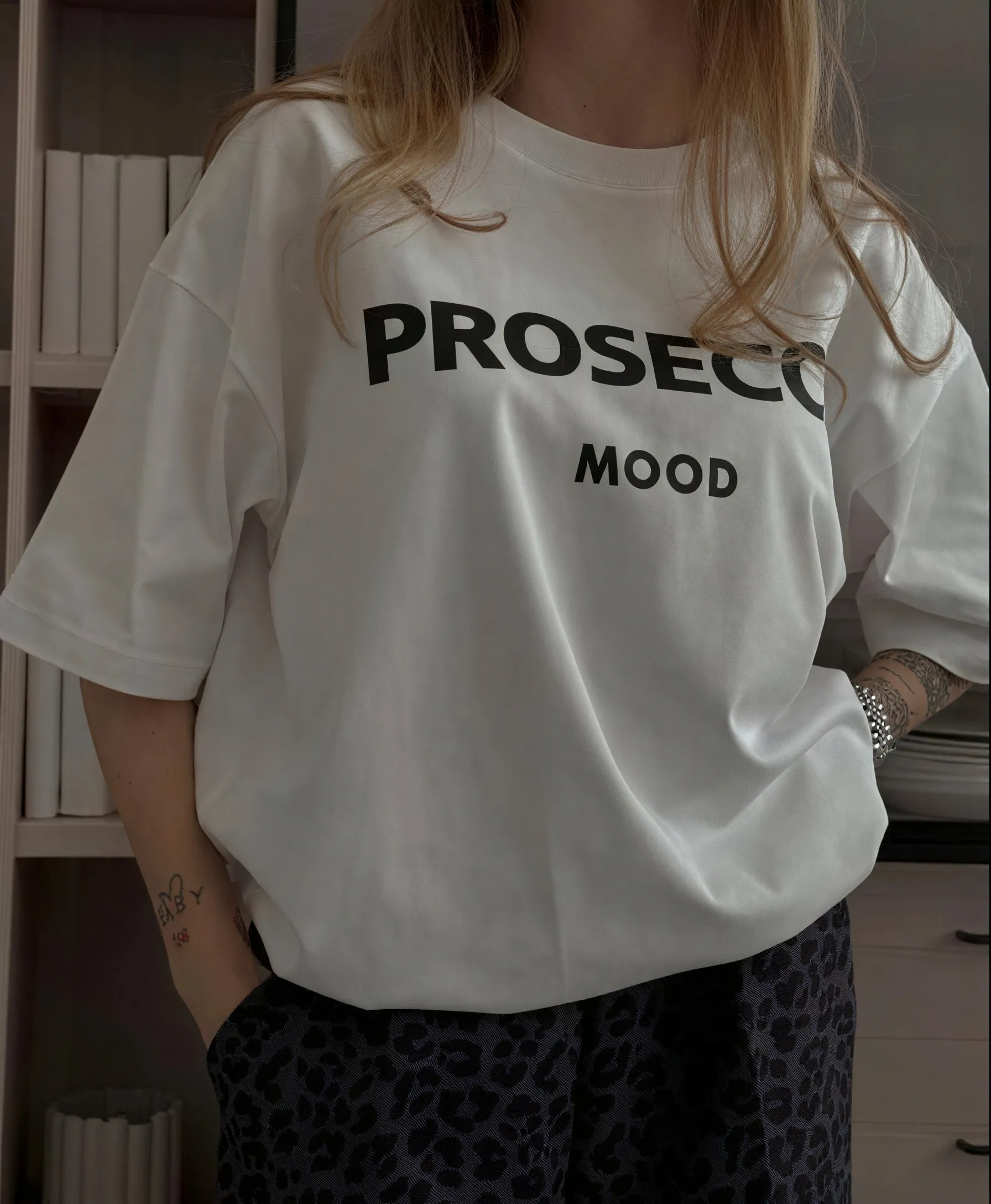 Relaxed Fit Graphic Tee - Prosecco Mood