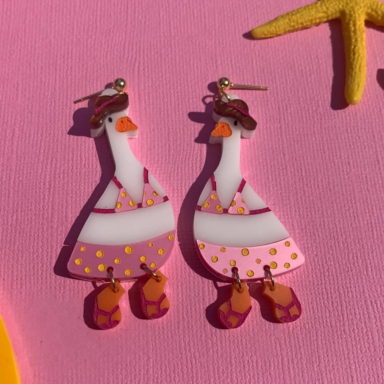 Sandy Goose Earrings