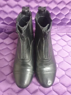 Saxon kids jodhpur boots black leather size 2