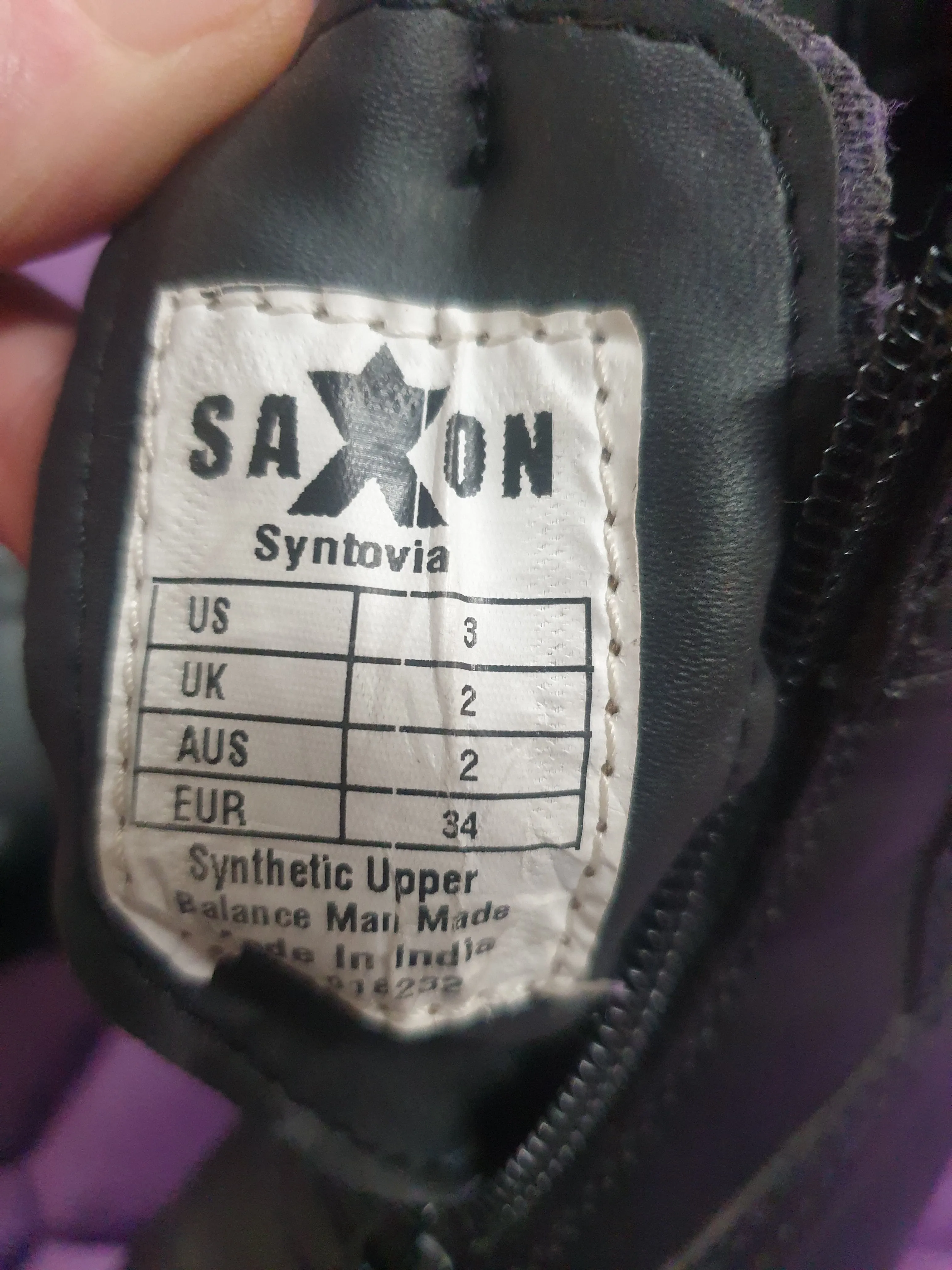 Saxon kids jodhpur boots black leather size 2