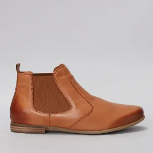Tasman - Tan