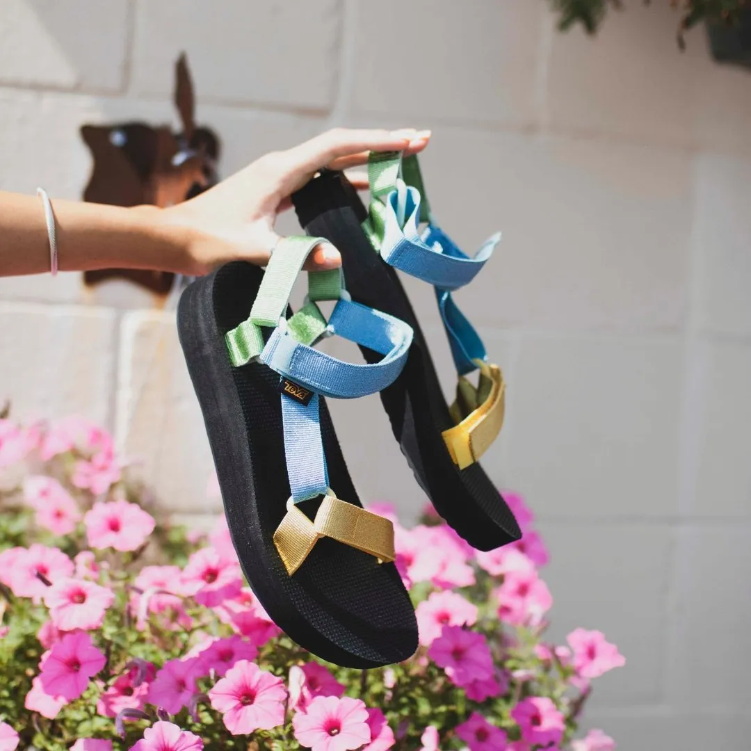 Teva: Midform Universal in Metallic Blue Multi