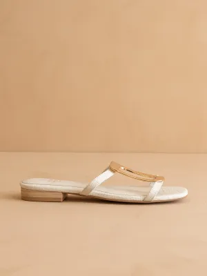 The Amiyah | White Statement Buckle Sandal