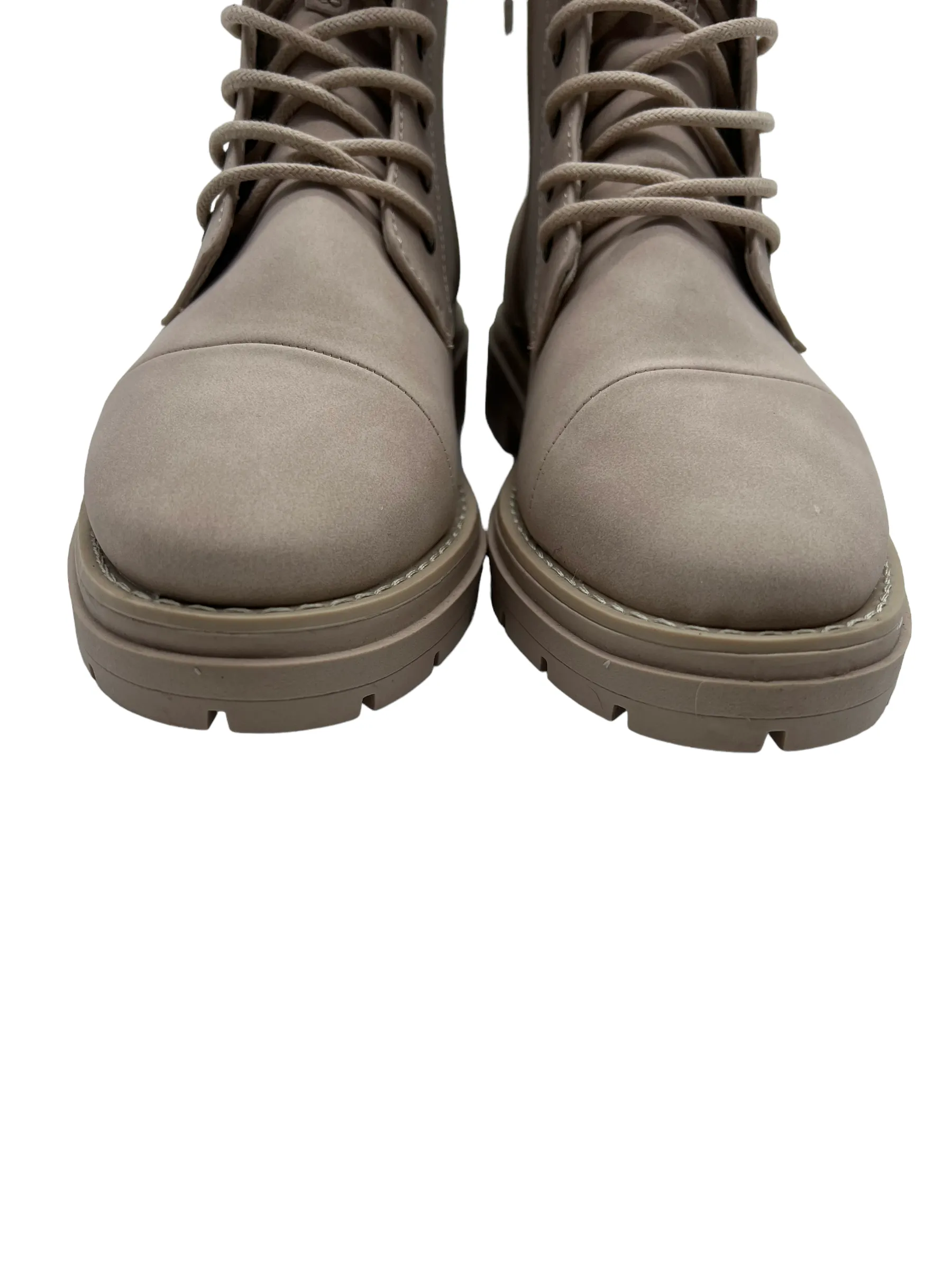 Tom's Beige Size 9.5 Alaya Boots