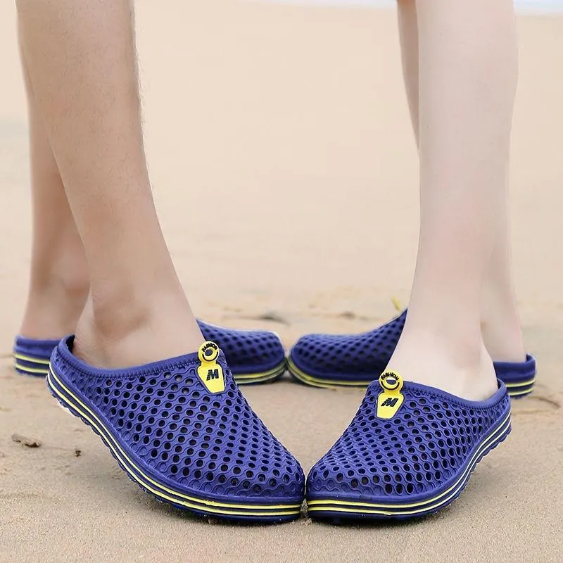 Unisex Summer Hole Shoes Couple Model Beach Slippers Flip Flops Women Men Skid Sandals Flat Shoes