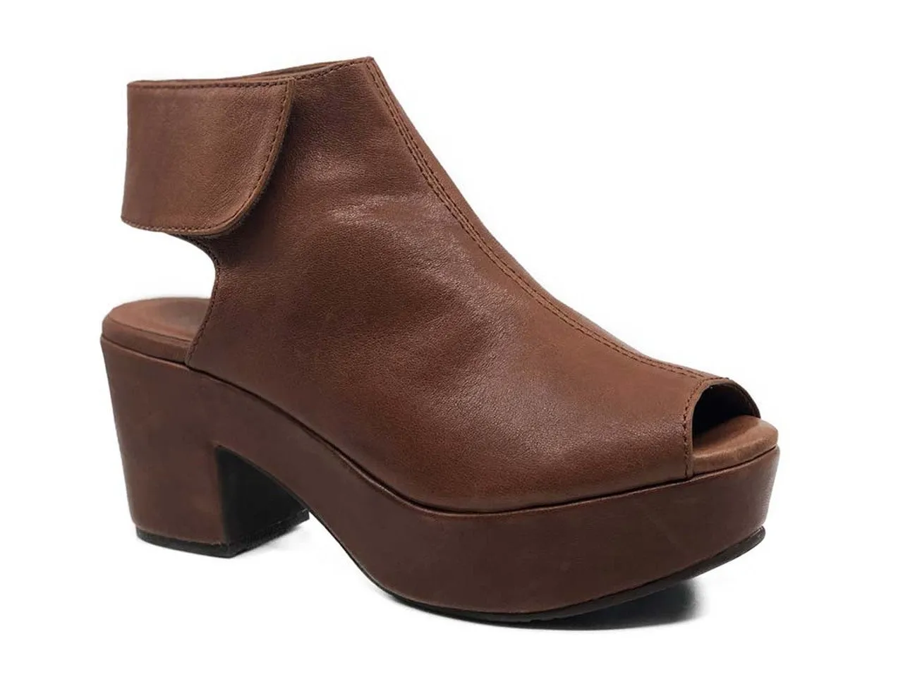 Women's Chocolat Blu Gabby Brown Sandals with Retro Heel